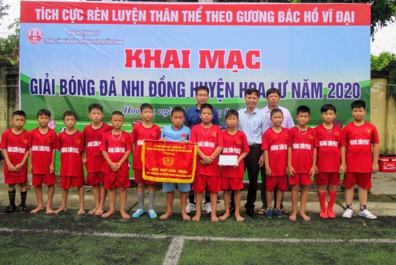 Khai mạc Giải Bóng đá Nhi đồng huyện Hoa Lư năm 2020