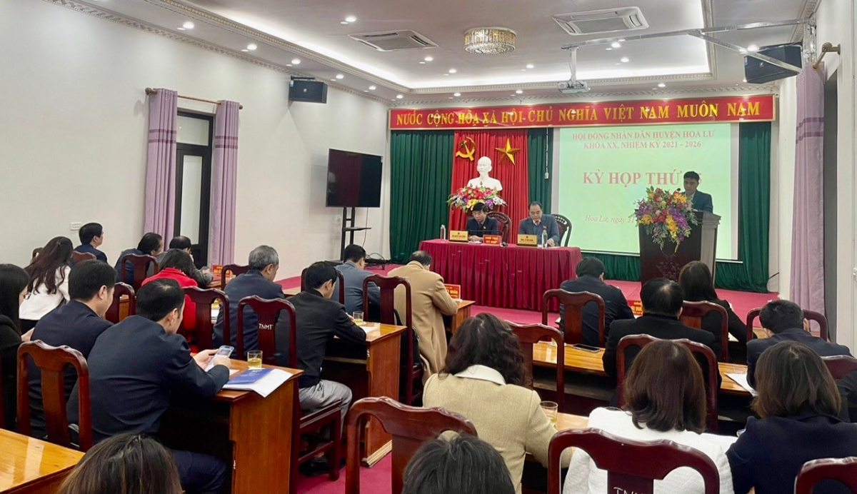Kỳ họp thứ 15 HĐND huyện Hoa Lư khoá XX, nhiệm kỳ 2021 - 2026