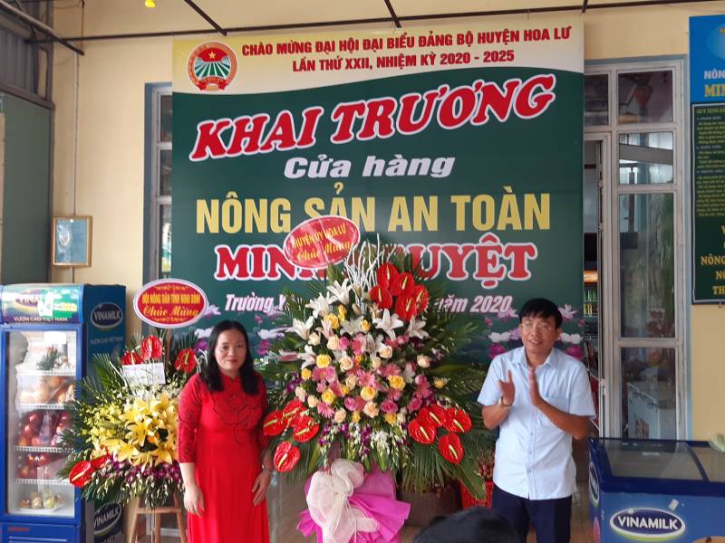 Hội Nông dân huyện khai trương cửa hàng nông sản an toàn tại xã Trường Yên