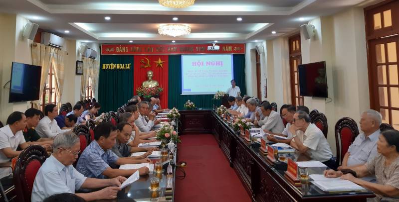 Hội nghị báo cáo kết quả đại hội cấp cơ sở và công tác chuẩn bị Đại hội Đảng bộ huyện Hoa Lư lần thứ XXIII