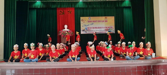 Trường trung học cơ sở Ninh Khang tổ chức sinh hoạt ngoại khóa với chủ đề “Tìm hiểu Luật Phòng chống  ma túy và An ninh mạng”